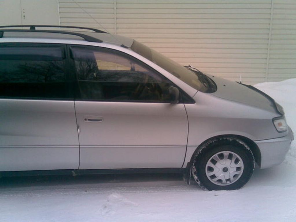 1996 Toyota Ipsum