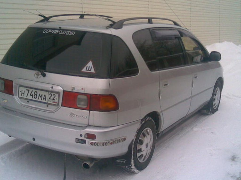 1996 Toyota Ipsum