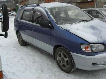 1996 Toyota Ipsum