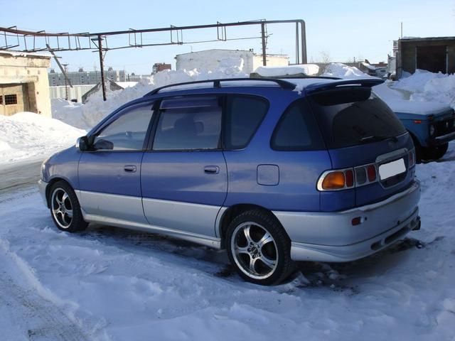 1996 Toyota Ipsum