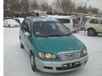 1996 Toyota Ipsum