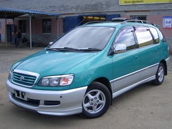 1996 Toyota Ipsum