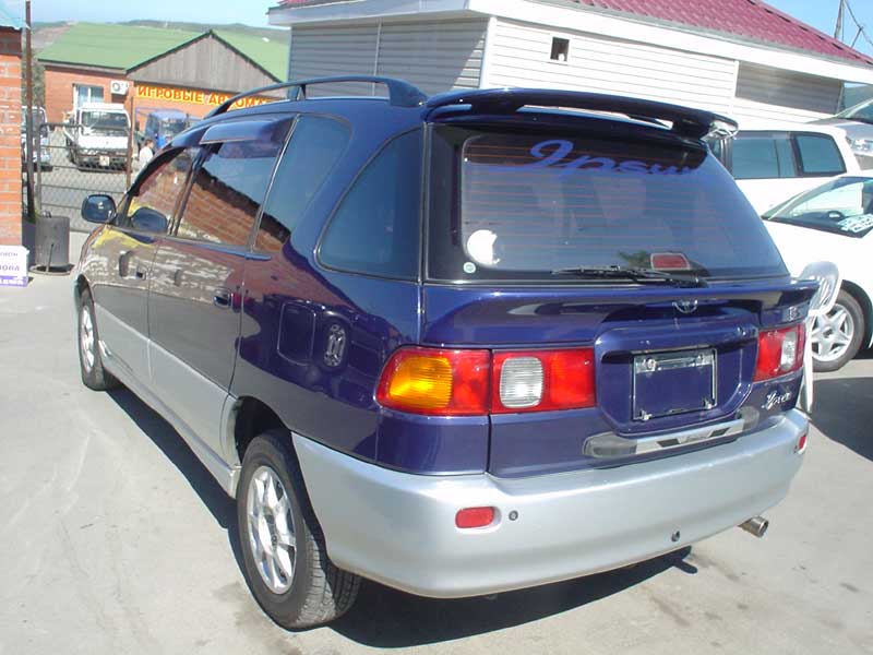 1996 Toyota Ipsum Pictures