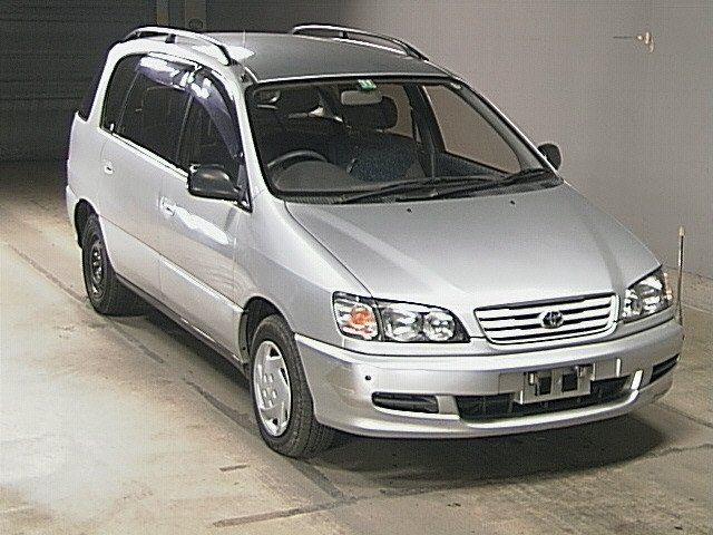 1996 Toyota Ipsum Pics