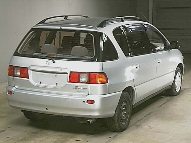 1996 Toyota Ipsum Pictures