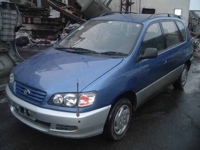 1996 Toyota Ipsum Pictures