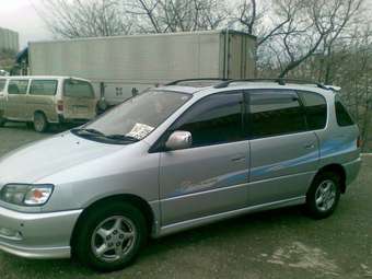 1996 Toyota Ipsum Pictures
