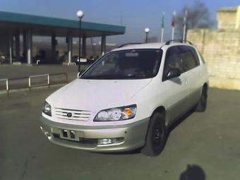 1997 Toyota Ipsum