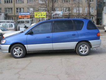 1997 Toyota Ipsum