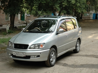 1997 Toyota Ipsum