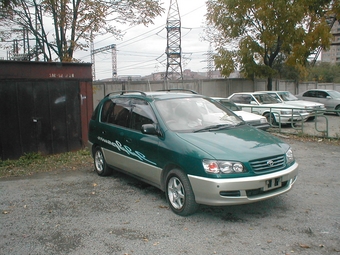 1997 Toyota Ipsum