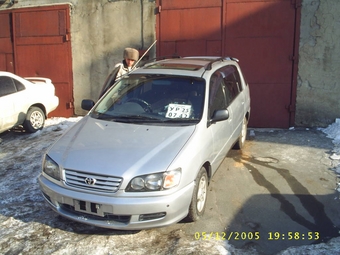 1997 Toyota Ipsum