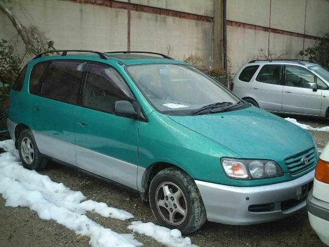 1997 Toyota Ipsum