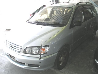 1997 Toyota Ipsum