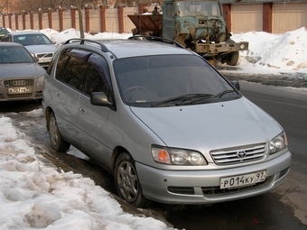 1997 Toyota Ipsum