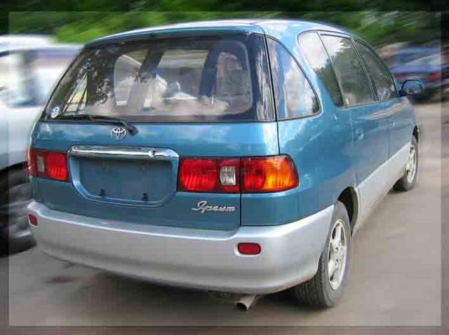 1997 Toyota Ipsum