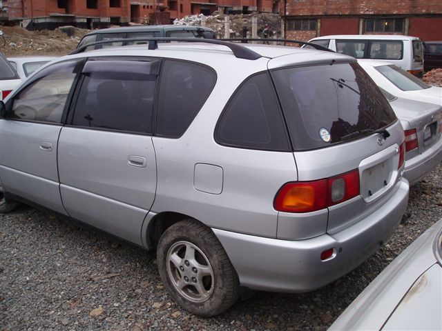 1997 Toyota Ipsum