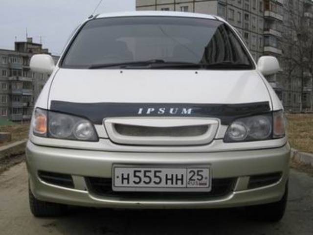 1997 Toyota Ipsum