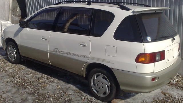 1997 Toyota Ipsum