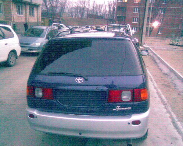 1997 Toyota Ipsum