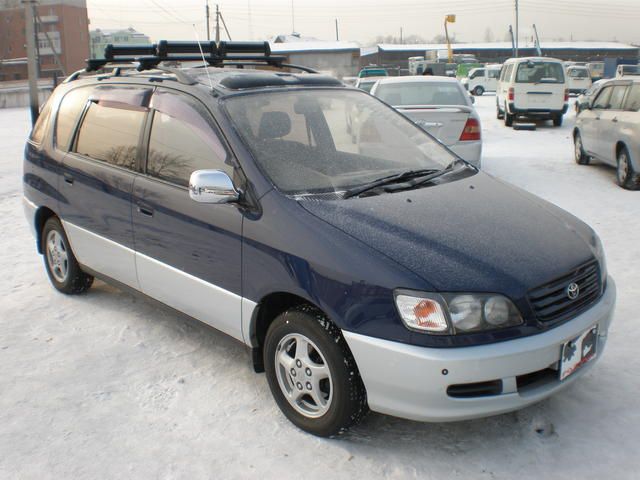 1997 Toyota Ipsum