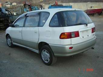 Toyota Ipsum