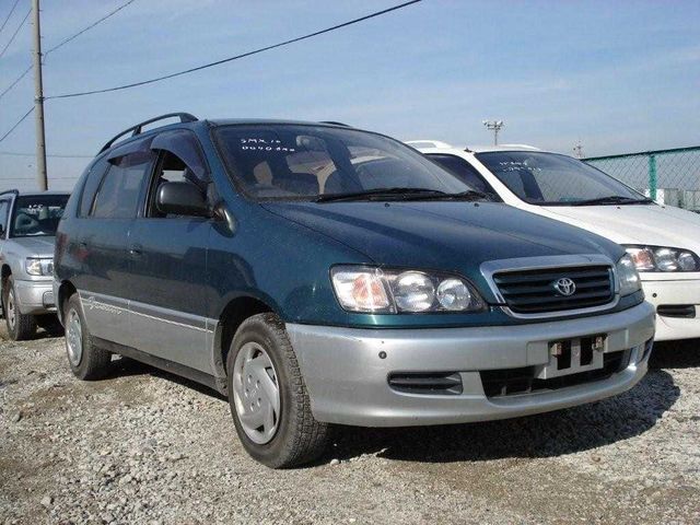 1997 Toyota Ipsum