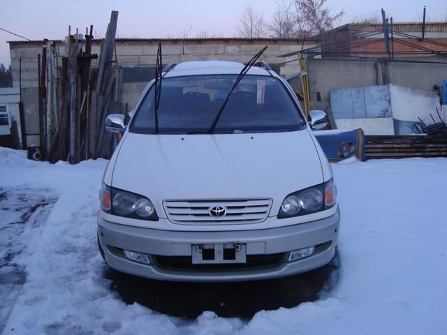 1997 Toyota Ipsum