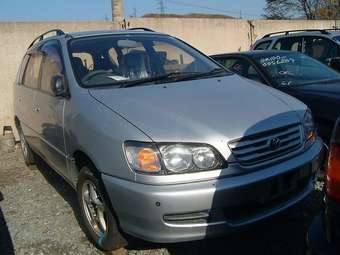 1997 Toyota Ipsum
