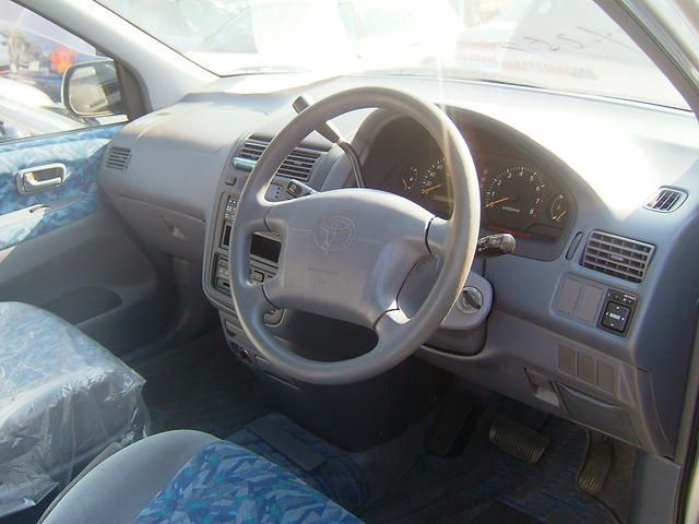 1997 Toyota Ipsum