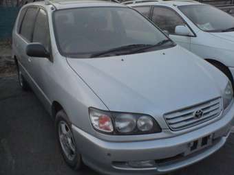 1997 Toyota Ipsum