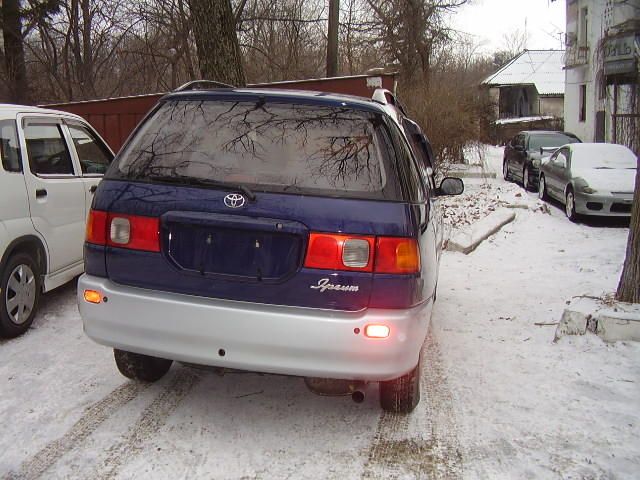 1997 Toyota Ipsum