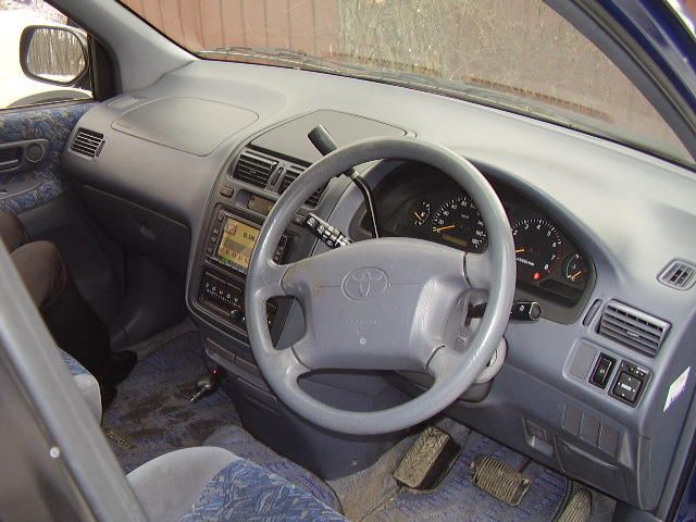 1997 Toyota Ipsum