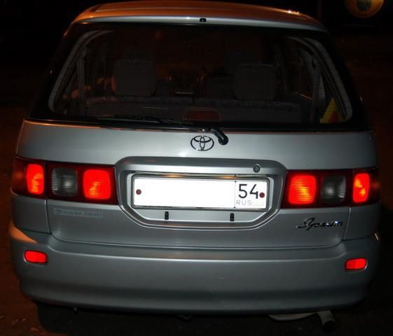 1997 Toyota Ipsum