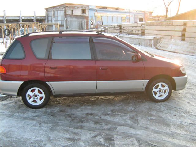 1997 Toyota Ipsum