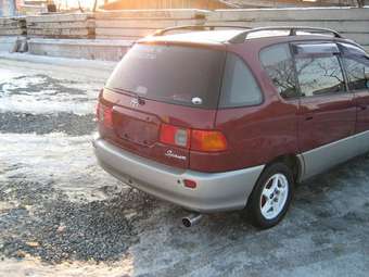 Toyota Ipsum