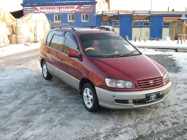 1997 Toyota Ipsum