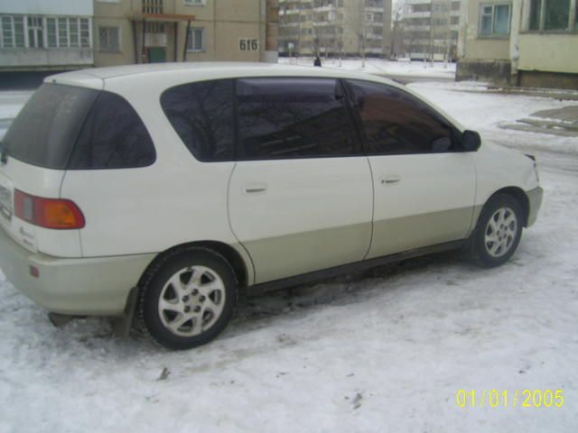 1997 Toyota Ipsum