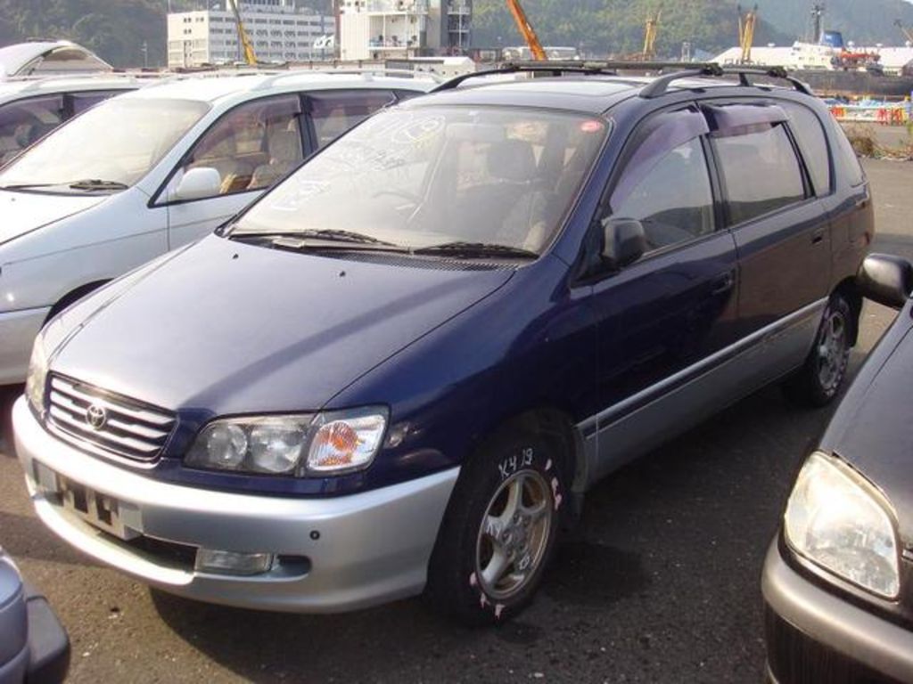 1997 Toyota Ipsum