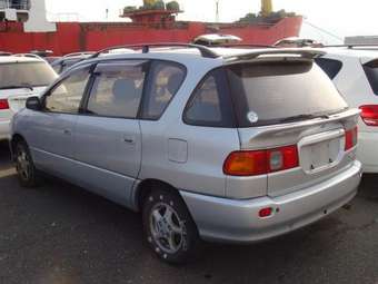 Toyota Ipsum