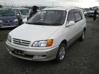 Toyota Ipsum