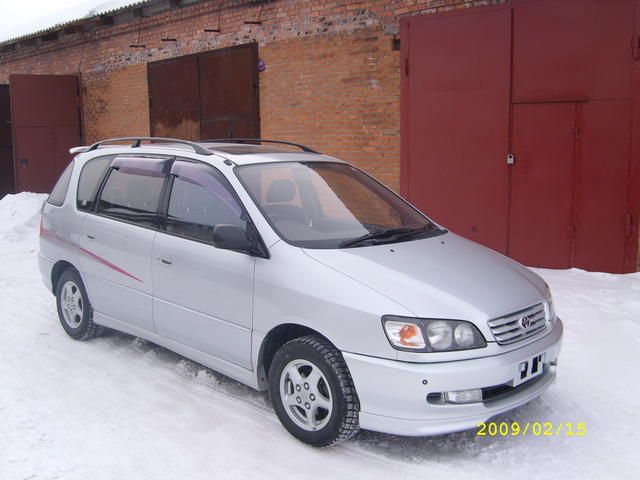 1997 Toyota Ipsum