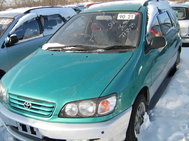 1997 Toyota Ipsum