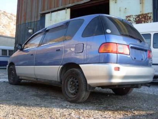 1997 Toyota Ipsum