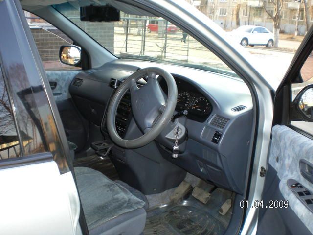 1997 Toyota Ipsum