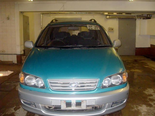 1997 Toyota Ipsum