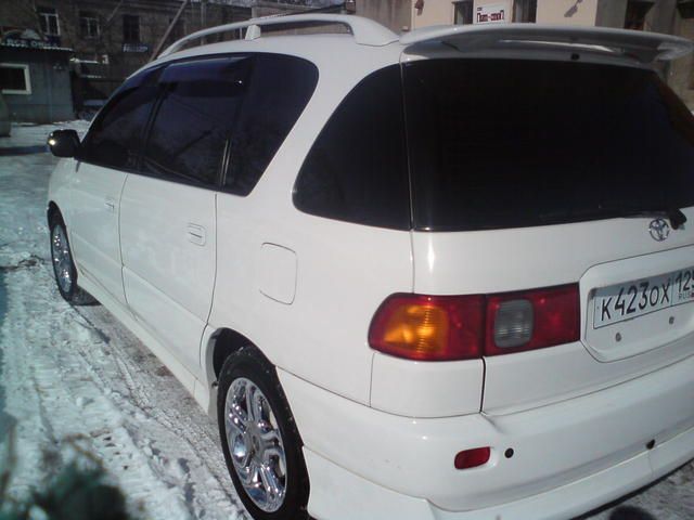 1997 Toyota Ipsum