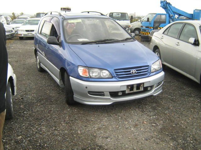 1997 Toyota Ipsum