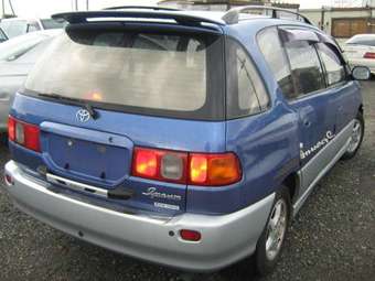 Toyota Ipsum