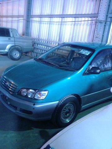 1997 Toyota Ipsum